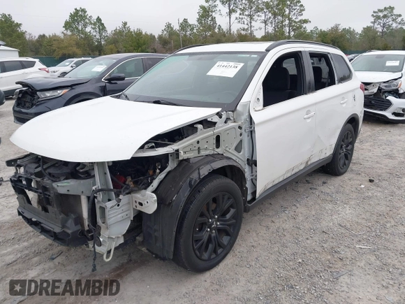 2018 Mitsubishi Outlander SE with VIN JA4AD3A39JZ019334, listed as a IAAI auction lot 41442138 with 154,978 mi miles and . Bid and sale history available at DreamBid. Image 6.