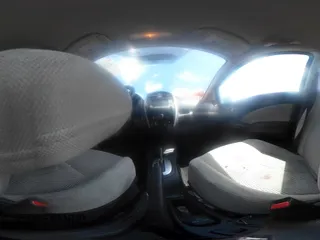 2016 Nissan Note SR z VIN 3N1CE2CP5GL397711, wystawiony jako IAAI lot #42521743 z przebiegiem 86 266 mil mil oraz . Historia ofert i sprzedaży dostępna na DreamBid. Obrazek 19.