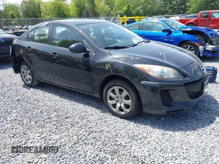 2013 Mazda 3 i Sport z VIN JM1BL1UPXD1851753, wystawiony jako IAAI lot #42349951 z przebiegiem 205 264 mil mil oraz . Historia ofert i sprzedaży dostępna na DreamBid. Obrazek 1.
