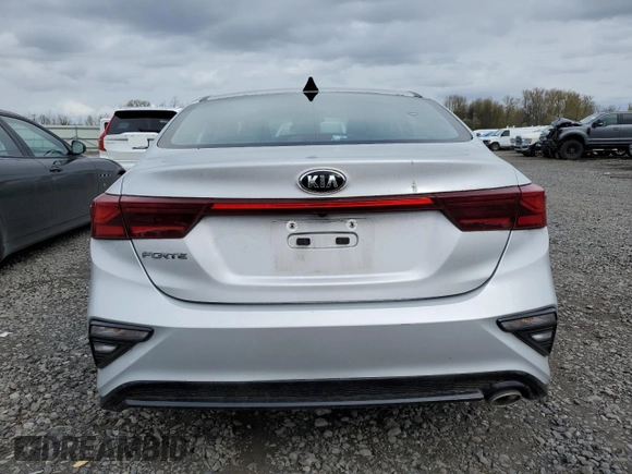 2020 Kia Forte LXS with VIN 3KPF24AD0LE187362, listed as a Copart auction lot 51643495 with 24,192 mi miles and Salvage Title. Bid and sale history available at carsss.com. Image 6.