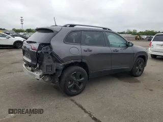 2023 Jeep Cherokee Altitude Lux z VIN 1C4PJMMB9PD101880, wystawiony jako Copart lot #59031145 z przebiegiem 17 888 mil mil oraz Szkoda całkowita • Salvage title. Historia ofert i sprzedaży dostępna na DreamBid. Obrazek 3.