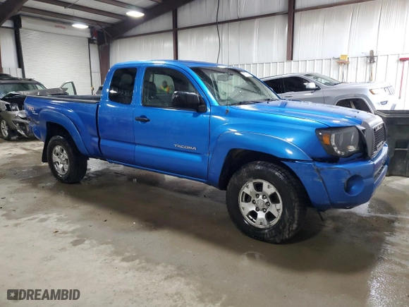 2005 Toyota Tacoma with VIN 5TEUU42N35Z011622, listed as a Copart auction lot 86776864 with 182,246 mi miles and Salvage Title. Bid and sale history available at carsss.com. Image 4.