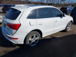 2012 Audi Q5 3.2L Premium Plus with VIN WA1DKAFP5CA058541, listed as a IAAI auction lot 41658191 with 999,999 mi miles. Bid and sale history available at carsss.com. Image 4.