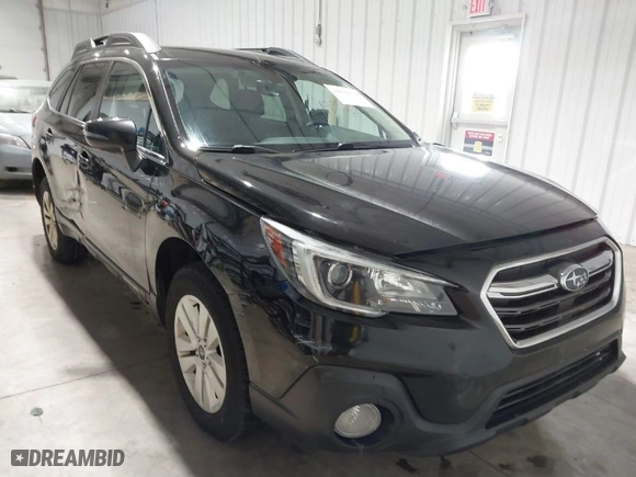 2018 Subaru Outback Premium with VIN 4S4BSAFC0J3254605, listed as a IAAI auction lot 41619559 with 200,155 mi miles. Bid and sale history available at carsss.com. Image 1.