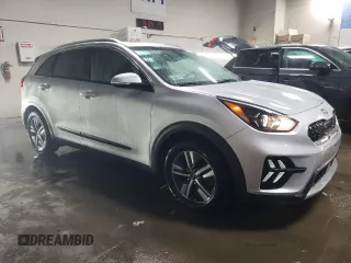 2020 Kia Niro EX Premium with VIN KNDCE3LC4L5370977, listed as a Copart auction lot 46602015 with 111,462 mi miles and Salvage Title. Bid and sale history available at carsss.com. Image 4.