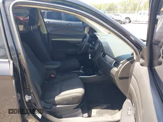 2018 Mitsubishi Outlander ES z VIN JA4AD2A33JZ069124, wystawiony jako IAAI lot #42299519 z przebiegiem 200 805 mil mil oraz . Historia ofert i sprzedaży dostępna na DreamBid. Obrazek 5.