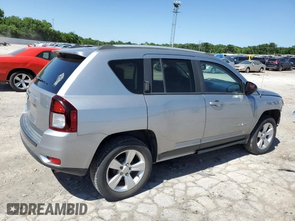 2016 Jeep Compass Sport с VIN 1C4NJCBA8GD742790, выставлен на аукционе Copart как лот 57588465 с пробегом 141 196 миль миль и Списание • Salvage title. История ставок и продаж доступна на DreamBid. Изображение 3.
