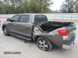2007 Toyota Tundra Limited z VIN 5TBEV58137S457418, wystawiony jako Copart lot #77690584 z przebiegiem 233 237 mil mil oraz Szkoda całkowita • Salvage title. Historia ofert i sprzedaży dostępna na DreamBid. Obrazek 2.
