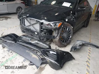 2025 Mercedes-Benz GLE 450 with VIN 4JGFD5KB7SB319795, listed as a IAAI auction lot 42284819 with 3,711 mi miles and . Bid and sale history available at DreamBid. Image 6.