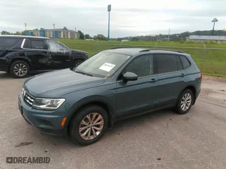 2019 Volkswagen Tiguan S with VIN 3VV1B7AXXKM121963, listed as a IAAI auction lot 40076115 with 167,540 mi miles. Bid and sale history available at carsss.com. Image 17.