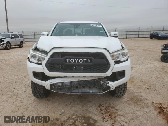 2018 Toyota Tacoma SR with VIN 3TMCZ5AN4JM143350, listed as a Copart auction lot 83234524 with 70,853 mi miles and Clean Title. Bid and sale history available at DreamBid. Image 5.