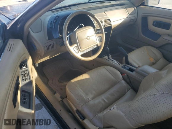 1994 Chrysler LeBaron z VIN 1C3EU4537RF286710, wystawiony jako Copart lot #52610475 z przebiegiem 64 533 mil mil oraz Szkody całkowita. Historia ofert i sprzedaży dostępna na DreamBid. Obrazek 8.