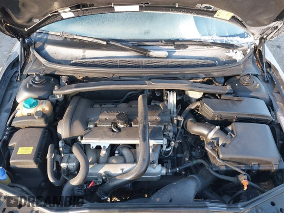 2005 Volvo S80 with VIN YV1TS592X51399861, listed as a IAAI auction lot 41422980 with 172,113 mi miles. Bid and sale history available at carsss.com. Image 10.