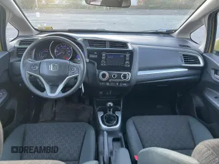 2015 Honda Fit LX with VIN 3HGGK5G51FM725668, listed as a Copart auction lot 45226945 with 3,900 mi miles and Clean Title. Bid and sale history available at carsss.com. Image 9.