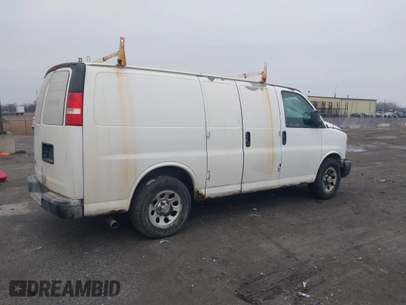 2012 Chevrolet Express Cargo Van with VIN 1GCSGAFX4C1115813, listed as a IAAI auction lot 41197972 with 331,376 mi miles. Bid and sale history available at carsss.com. Image 4.