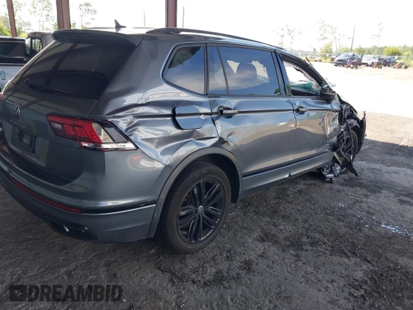 2022 Volkswagen Tiguan SE R-Line Black с VIN 3VVCB7AXXNM091425, выставлен на аукционе IAAI как лот 42515543 с пробегом 40 771 миль миль и . История ставок и продаж доступна на DreamBid. Изображение 4.