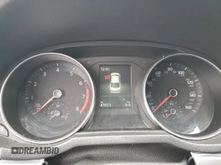 2019 Volkswagen Passat Wolfsburg Edition z VIN 1VWLA7A30KC013616, wystawiony jako Copart lot #46643715 z przebiegiem 47 073 mil mil oraz Szkoda całkowita • Salvage title. Historia ofert i sprzedaży dostępna na DreamBid. Obrazek 9.