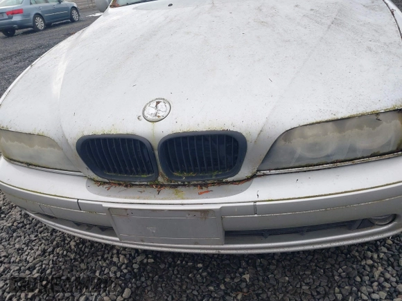 2001 BMW 5 Series 530iA with VIN WBADT63431CF04598, listed as a IAAI auction lot 41449729 with 1 mi miles. Bid and sale history available at carsss.com. Image 6.
