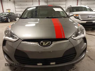2016 Hyundai Veloster with VIN KMHTC6ADXGU272594, listed as a IAAI auction lot 42437409 with 91,620 mi miles and . Bid and sale history available at DreamBid. Image 12.