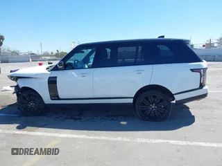 2021 Land Rover Range Rover z VIN SALGS5SEXMA436877, wystawiony jako IAAI lot #41950042 z przebiegiem 29 597 mil mil oraz . Historia ofert i sprzedaży dostępna na DreamBid. Obrazek 15.