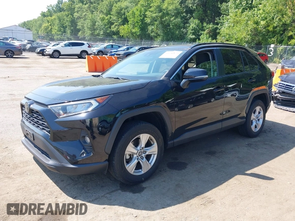 2020 Toyota RAV4 XLE with VIN 2T3P1RFV7LW111230, listed as a IAAI auction lot 40012870 with 22,444 mi miles. Bid and sale history available at carsss.com. Image 17.