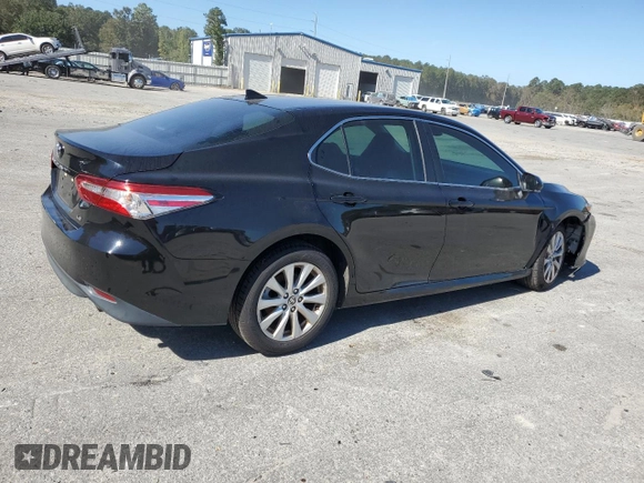 2020 Toyota Camry LE with VIN 4T1L11AK6LU999376, listed as a Copart auction lot 74192794 with 81,396 mi miles and Salvage Title. Bid and sale history available at carsss.com. Image 3.