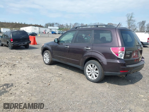 2013 Subaru Forester 2.5X Premium with VIN JF2SHADC0DH418224, listed as a IAAI auction lot 42080009 with 119,435 mi miles. Bid and sale history available at carsss.com. Image 3.