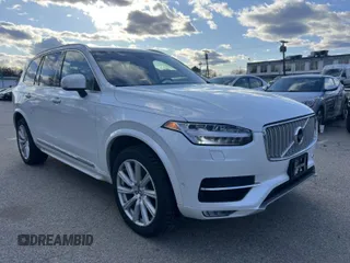 2016 Volvo XC90 T6 Inscription with VIN YV4A22PL4G1083914, listed as a IAAI auction lot 42019675 with 178,477 mi miles. Bid and sale history available at carsss.com. Image 1.