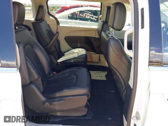 2024 Chrysler Pacifica Hybrid Select with VIN 2C4RC1S74RR153420, listed as a IAAI auction lot 42368593 with 19,829 mi miles and . Bid and sale history available at DreamBid. Image 8.