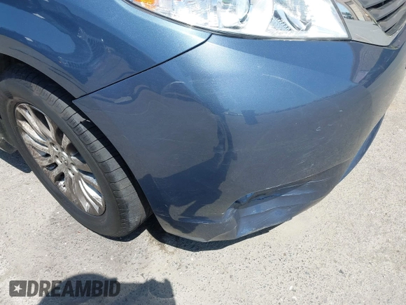 2014 Toyota Sienna XLE with VIN 5TDYK3DC5ES447155, listed as a IAAI auction lot 42003951 with 60,064 mi miles and . Bid and sale history available at DreamBid. Image 6.
