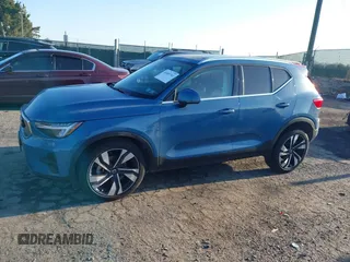 2024 Volvo XC40 Plus Bright Theme with VIN YV4L12UE1R2216840, listed as a IAAI auction lot 41405763 with 4,849 mi miles. Bid and sale history available at carsss.com. Image 14.