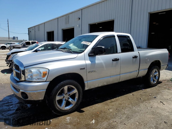 2008 Dodge 1500 SLT with VIN 1D7HA18238J137599, listed as a Copart auction lot 52596635 with 113,127 mi miles and Salvage Title. Bid and sale history available at DreamBid. Image 1.