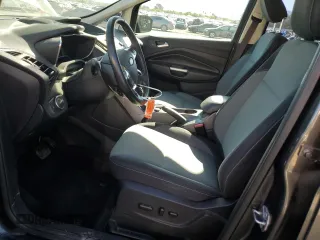 2018 Ford C-Max SE z VIN 1FADP5AU9JL104617, wystawiony jako Copart lot #54797485 z przebiegiem 91 757 mil mil oraz Szkoda całkowita • Salvage title. Historia ofert i sprzedaży dostępna na DreamBid. Obrazek 7.