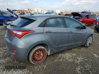 2016 Hyundai Elantra GT with VIN KMHD35LHXGU326832, listed as a Copart auction lot 46685035 with 87,564 mi miles and Salvage Title. Bid and sale history available at carsss.com. Image 3.