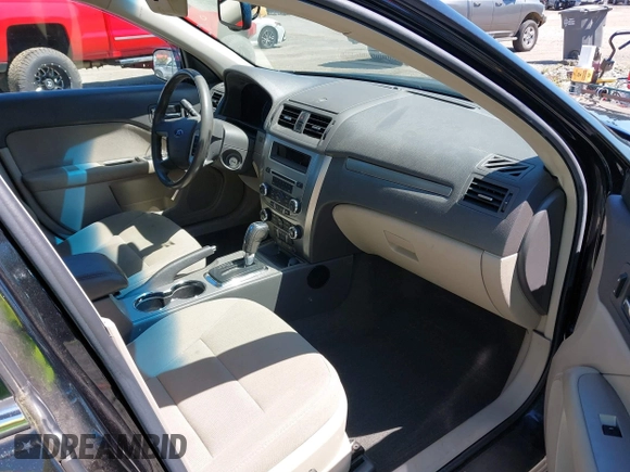 2010 Ford Fusion Hybrid с VIN 3FADP0L38AR338224, выставлен на аукционе IAAI как лот 42636474 с пробегом 118 378 миль миль и . История ставок и продаж доступна на DreamBid. Изображение 5.