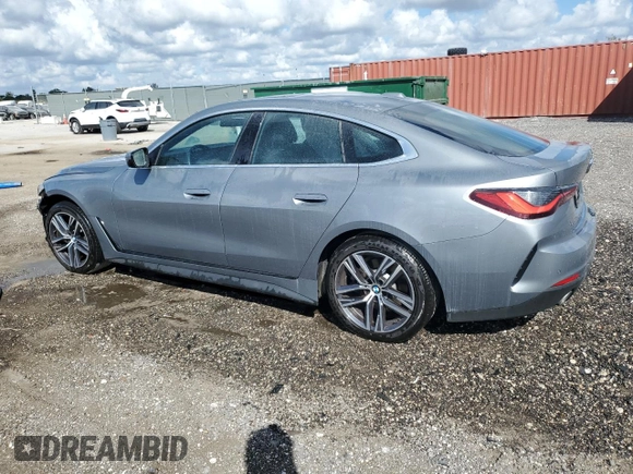 2024 BMW 4 Series 430i with VIN WBA63AV01RFT29748, listed as a Copart auction lot 44142685 with 18,419 mi miles and Clean Title. Bid and sale history available at carsss.com. Image 2.