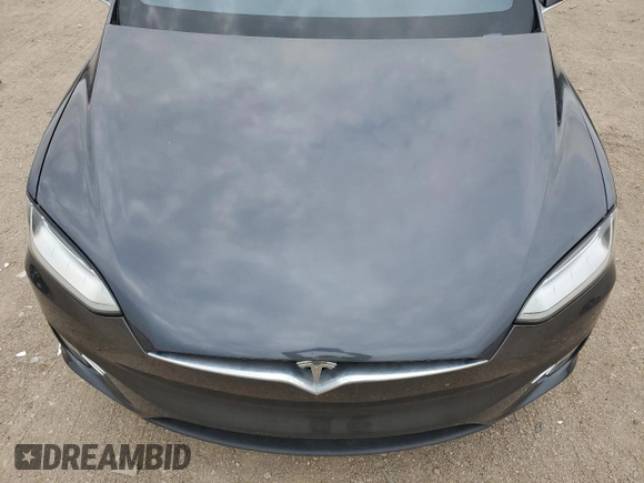 2016 Tesla Model X 70D z VIN 5YJXCAE29GF006512, wystawiony jako Copart lot #57517885 z przebiegiem Nie podano mil oraz Szkoda całkowita • Salvage title. Historia ofert i sprzedaży dostępna na DreamBid. Obrazek 12.