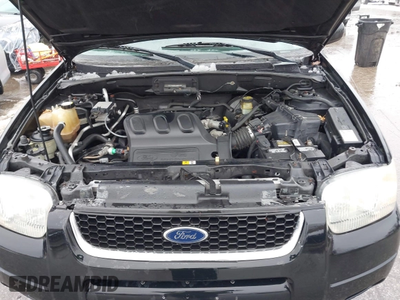 2004 Ford Escape Limited with VIN 1FMCU94164KA98160, listed as a IAAI auction lot 41574437 with 169,378 mi miles. Bid and sale history available at carsss.com. Image 10.