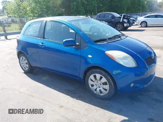 2008 Toyota Yaris with VIN JTDJT923285177722, listed as a IAAI auction lot 42178601 with 183,828 mi miles. Bid and sale history available at carsss.com. Image 1.