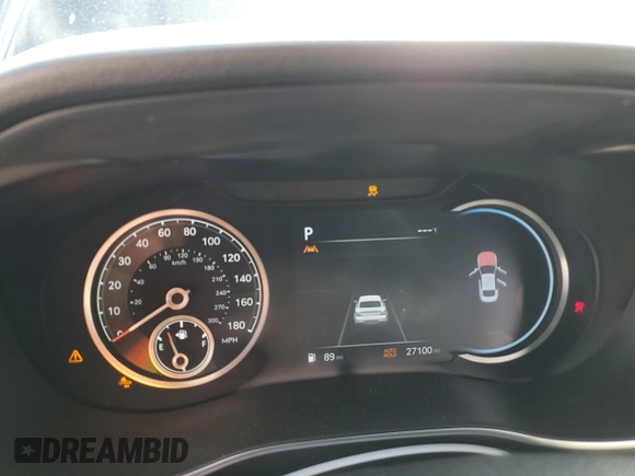 2022 Genesis G70 3.3T with VIN KMTG54TE9NU084593, listed as a Copart auction lot 80367864 with 27,100 mi miles and Salvage Title. Bid and sale history available at DreamBid. Image 9.