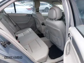 2006 Mercedes-Benz C 230 Sport с VIN WDBRF52H06F730923, выставлен на аукционе IAAI как лот 42314179 с пробегом 123 162 миль миль и . История ставок и продаж доступна на DreamBid. Изображение 8.