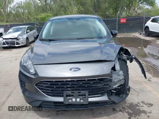 2022 Ford Escape SE with VIN 1FMCU0G68NUB17851, listed as a IAAI auction lot 42052525 with 37,004 mi miles and . Bid and sale history available at DreamBid. Image 13.