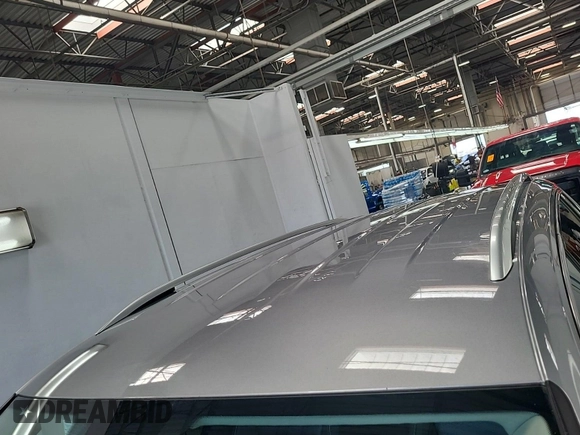 2024 Volkswagen Tiguan SE with VIN 3VV3B7AX5RM107374, listed as a IAAI auction lot 42845196 with 24,195 mi miles and . Bid and sale history available at DreamBid. Image 39.