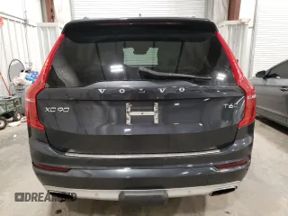 2016 Volvo XC90 T6 Momentum with VIN YV4A22PK3G1071809, listed as a Copart auction lot 68941802 with 89,566 mi miles. Bid and sale history available at carsss.com. Image 6.