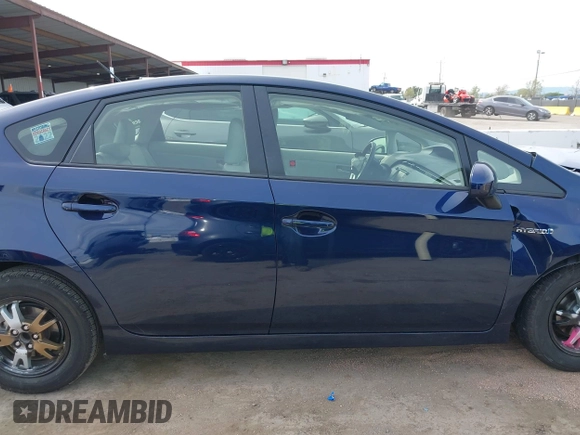 2015 Toyota Prius Four with VIN JTDKN3DU1F0423929, listed as a IAAI auction lot 41982427 with 43,882 mi miles. Bid and sale history available at carsss.com. Image 14.