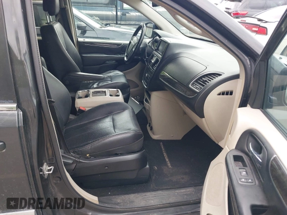 2012 Chrysler Town & Country Touring with VIN 2C4RC1BG1CR312532, listed as a IAAI auction lot 42194864 with 197,609 mi miles and . Bid and sale history available at DreamBid. Image 5.