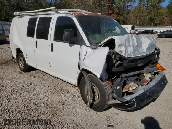 2003 Chevrolet Express Cargo z VIN 1GCFG15X531108386, wystawiony jako Copart lot #50409364 z przebiegiem Nie podano mil oraz Szkoda całkowita • Salvage title. Historia ofert i sprzedaży dostępna na DreamBid. Obrazek 4.