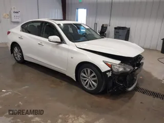 2015 Infiniti Q50 Premium with VIN JN1BV7AR6FM415568, listed as a IAAI auction lot 41333599 with 164,647 mi miles. Bid and sale history available at carsss.com. Image 1.
