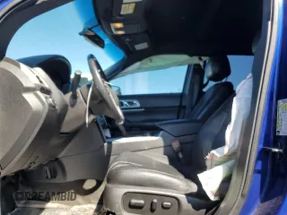 2013 Ford Explorer XLT z VIN 1FM5K8D8XDGC91548, wystawiony jako Copart lot #48989465 z przebiegiem 150 116 mil mil oraz Szkoda całkowita • Salvage title. Historia ofert i sprzedaży dostępna na DreamBid. Obrazek 7.