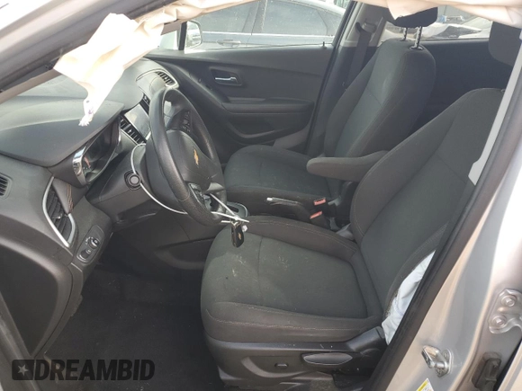 2021 Chevrolet Trax LS с VIN KL7CJKSB1MB312145, выставлен на аукционе Copart как лот 58533905 с пробегом 65 502 миль миль и Списание • Salvage title. История ставок и продаж доступна на DreamBid. Изображение 7.